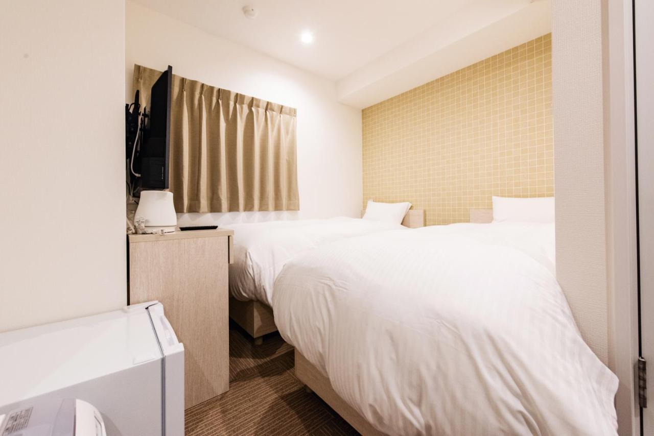 Hotel The One Shinimamiya Осака Екстериор снимка