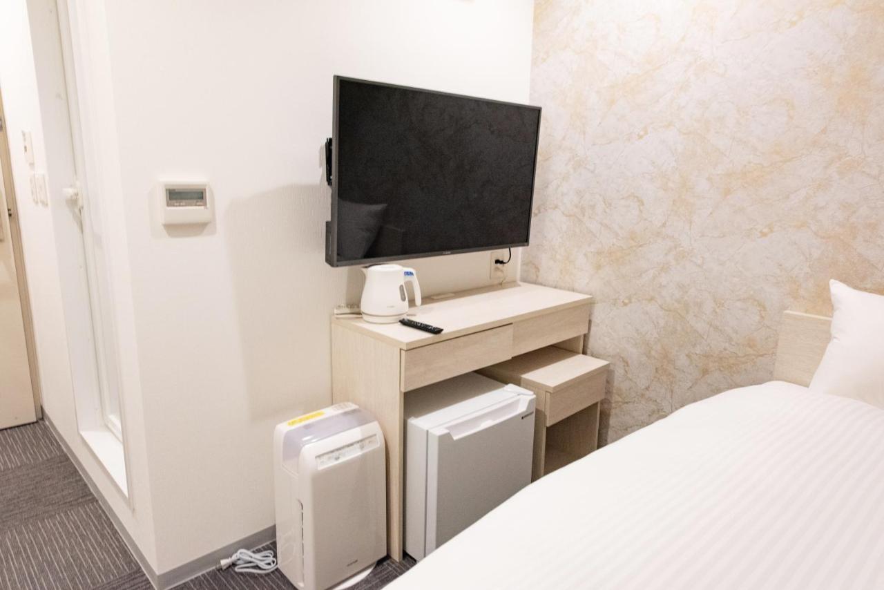 Hotel The One Shinimamiya Осака Екстериор снимка